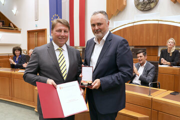 Landeshauptmann Hans Peter Doskozil mit Dr. Rudolf Könighofer