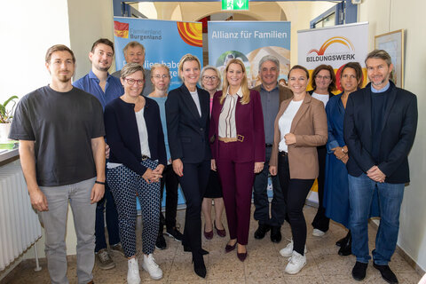 Landesrätin Mag.a  (FH) Daniela Winkler besuchte die Fachtagung „Jung, digital, anders – was Kinder heute brauchen“ der Allianz für Familien in Eisenstadt.