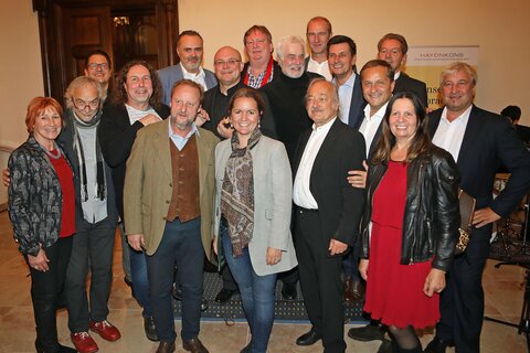 Landeshauptmann Hans Peter Doskozil mit Freunden der Kultur im Schloss Rotenturm