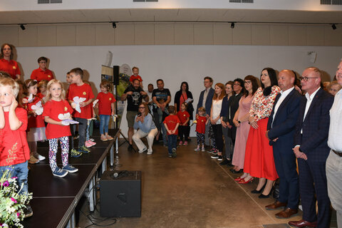 Landeshauptmann-Stellvertreterin Mag.a Astrid Eisenkopf bei der Jubiläumsfeier 50 Jahre Kindergarten Kobersdorf.