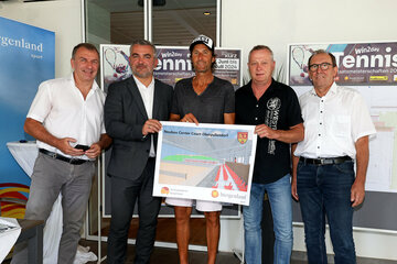 Landesrat Dorner stellt den neuen Centercourt für Stars von morgen in Tennisakademie Burgenland vor