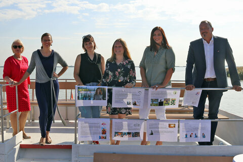 LH-Stv.in Astrid Eisenkopf mit den Gründerinnen Ricarda Stahl und Katharina Kuzmits