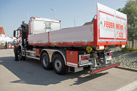 Das neue Wechselladerfahrzeug der Freiwilligen Feuerwehr Stegersbach.