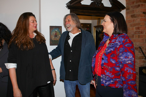 40 Jahre Terra Film: Landeshauptmann-Stellvertreterin Astrid Eisenkopf mit Norbert Blecha, Katrin Blecha-Ehrbar und Charlotte Toth-Kanyak, 2. Vizebürgermeisterin Eisenstadt Vizebürgermeisterin