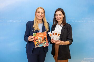 Zum „Internationalen Tag gegen Rassismus“ erhalten Kindergärten und alterserweiterte Betreuungseinrichtungen des Burgenlandes die speziellen „Hautfarbenstifte“ mit pädagogischem Begleitmaterial.