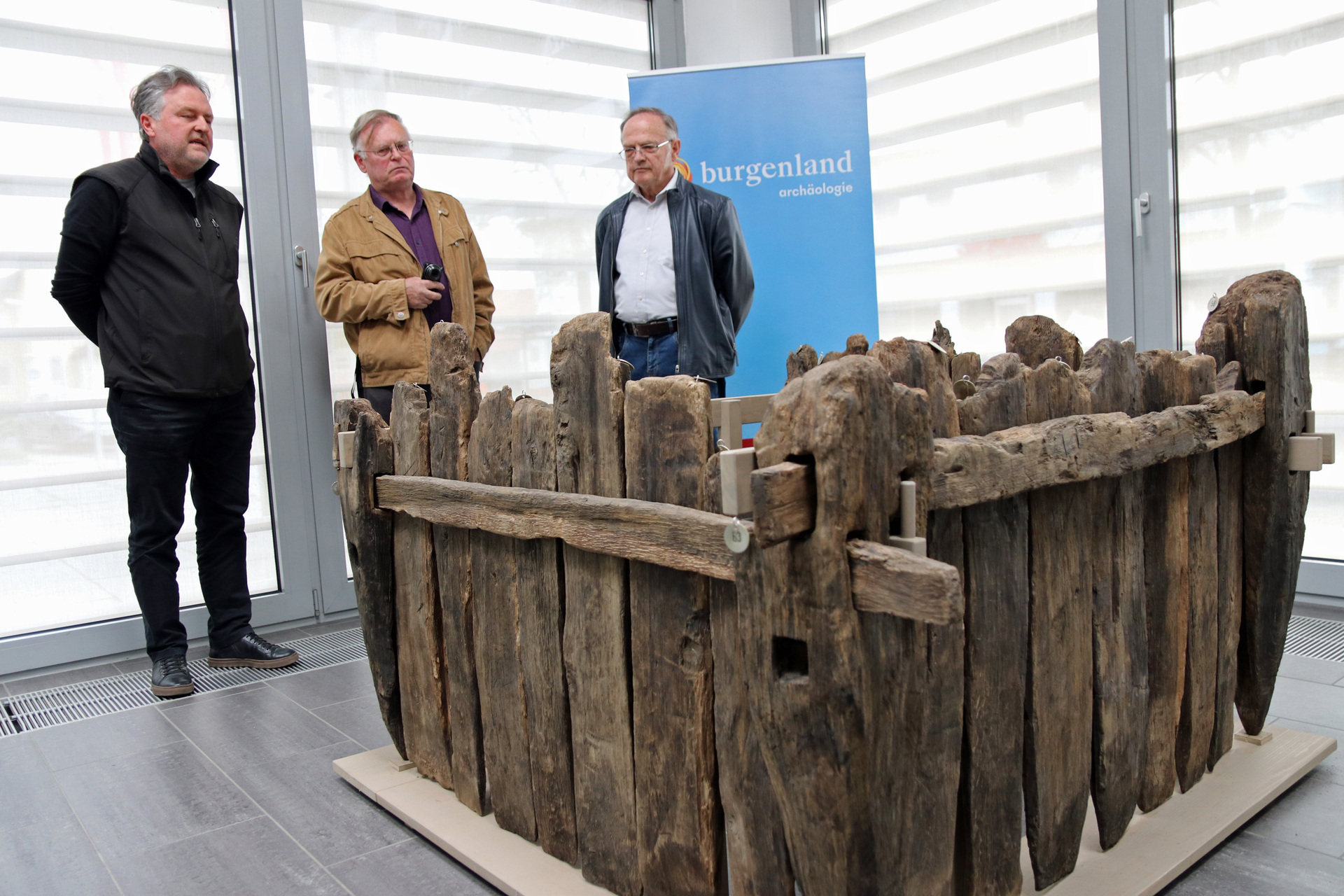 Aufbau Archäologischer Brunnen