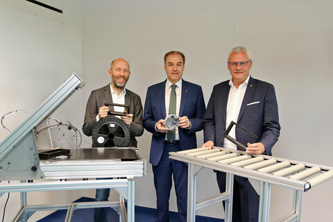 DI Marcus Keding, Geschäftsführer Forschung Burgenland, Dr. Leonhard Schneemann, Landesrat für Wirtschaft und Forschung, Bgm. Mag. Thomas Steiner