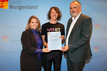 Großes Kunststipendium für Literatur: Konstantin Milena Vlasich wurde von Landeshauptmann Hans Peter Doskozil und Claudia Priber, Abteilungsvorständin Abt. 7 Kultur, mit dem Großen Kunststipendium für Literatur ausgezeichnet