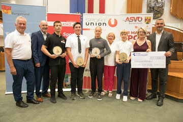 ASVÖ Burgenland Präsident Robert Zsifkovits, ASKÖ Burgenland Vizepräsident Peter Heger, Christopher Szentkiralyi, Pascal Kratochwil, Lea Haider-Maurer, Sportunion Burgenland Präsidentin Karin Ofner, Ricardo Bauer, Initiatorin Helga Götzinger und Sportlandesrat Heinrich Dorner