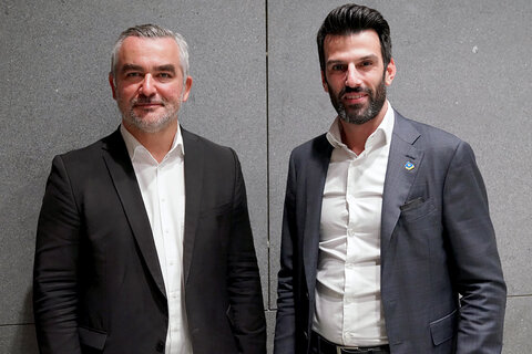 Burgenlands Landesrat Mag. Heinrich Dorner und Niederösterreichs Landeshauptfrau-Stellvertreter Udo Landbauer, MA (v.l.) drücken bei den Klimaticket-Preiserhöhungen die Stopp-Taste.