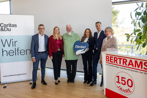 (vlnr.) Johann Steurer (Bürgermeister Jois), Landesrätin Daniela Winkler, Norbert Filipitsch (Direktor, Caritas Burgenland), Petra Frank (Caritas Burgenland), Martin Wolfram (Geschäftsführer BERTRAMS), Hermine Rosen (Eigentümerin, BERTRAMS).