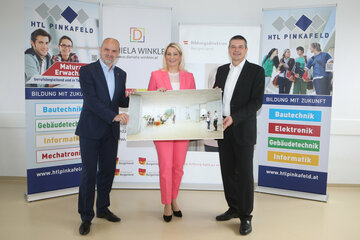 Bildungslandesrätin Daniela Winkler präsentierte gemeinsam mit Bildungsdirektor Heinz Josef Zitz und Direktor Wilfried Lercher in der HTL Pinkafeld das aktuelle Bauprogramm für Bildungseinrichtungen im Burgenland