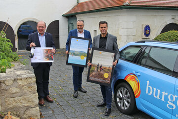 Andreas Liegenfeld, Weinbaupräsident Bgld., Landeshauptmann Hans Peter Doskozil und Didi Tunkel, Geschäftsführer Bgld. Tourismus GmbH bei der Präsentation des Tourismuspakets im Oktober 2020