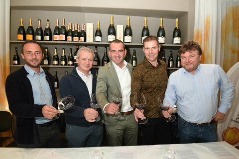Präsentation CENTUM – der Jahrhundertwein des Burgenlandes: Christian Zechmeister, Geschäftsführer Weintourismus Burgenland, Georg Prieler, Albert Gesellmann, Herbert Oschep, Obmann Weintourismus Burgenland, Erich Scheiblhofer und Thomas Kopfensteiner