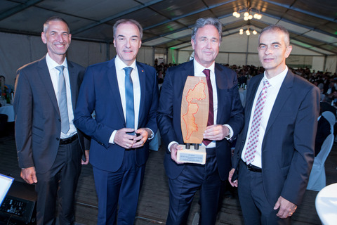 DI Andreas Haferl, Landesrat Dr. Leonhard Schneemann, DI Hermann Urschitz und Ing. Josef Reisenhofer (v.l.).