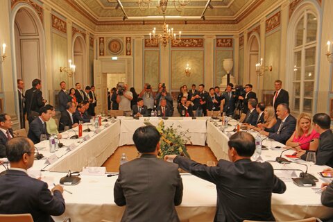 Arbeitsgespräch mit dem Schwerpunkt Erneuerbare Energie im Schloss Esterházy