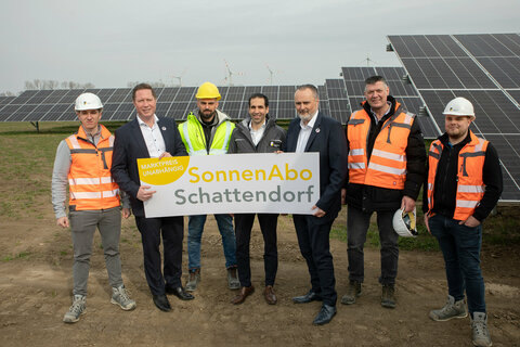 Gruppenbild v.l.n.r.: Vasile Tomoiaga, Thomas Hoffmann, Niklas Doehler, Stephan Sharma, Hans Peter Doskozil, Meik Rekowski, Michael Donko