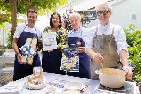 Burgenland-Tourismus-Geschäftsführer Didi Tunkel, LH-Stv.in Mag.a Astrid Eisenkopf, Purbachs Bürgermeister Ing. Harald Neumayer und Haubenkoch Max Stiegl präsentierten die Highlights des Burgenländischen Sterz-Festivals 2024.