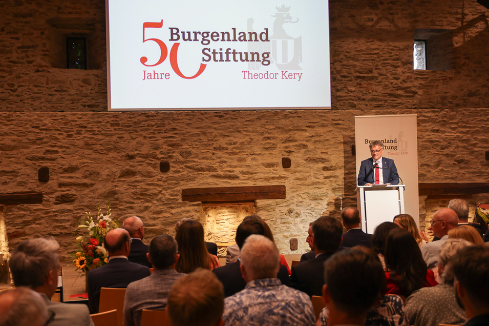 50 Jahre Burgenlandstiftung Theodor Kery - Preisverleihung auf Burg Schlaining