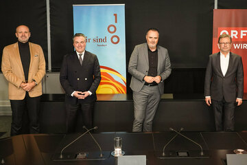 Mag. Werner Herics, Landesdirektor ORF Burgenland, Philharmoniker-Vorstand Daniel Froschauer, Burgenlands Landeshauptmann Hans Peter Doskozil, ORF-Generaldirektor Alexander Wrabetz sowie Regisseur und Produzent Felix Breisach