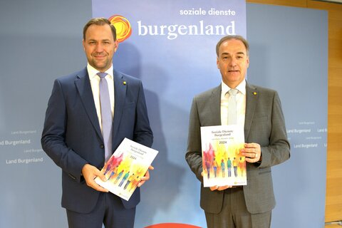 Soziallandesrat Dr. Leonhard Schneemann und Dr. Johannes Zsifkovits, Geschäftsführer der SDB.