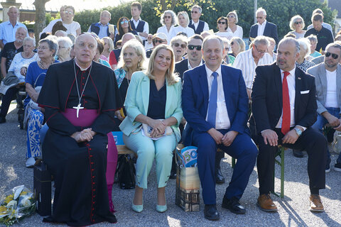 Jubiläumsfeierlichkeiten anlässlich dem 950-jährigen Bestehen von Neudorf bei Parndorf