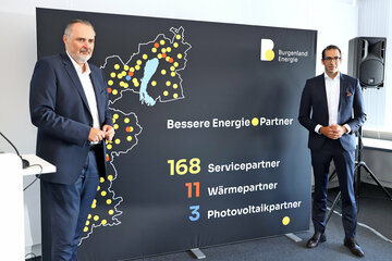Landeshauptmann Doskozil und Vorstandsvorsitzender Sharma bei der Präsentation des Energiemodells