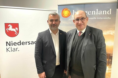 Landesrat Heinrich Dorner und Staatssekretär Matthias Wunderling-Weilbier Nds. Ministerium f. Bundes- und Europaangelegenheiten und Regionale Entwicklung.