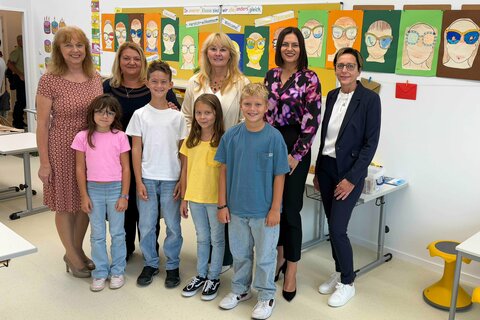 Eröffnung der Volksschule in Zillingtal