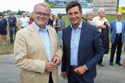 Landesrat Christian Illedits mit Alt-Landeshauptmann Hans Niessl (v.r.).