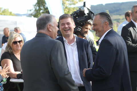 LH Hans Peter Dosokozil bei der Eröffnung des Radweges