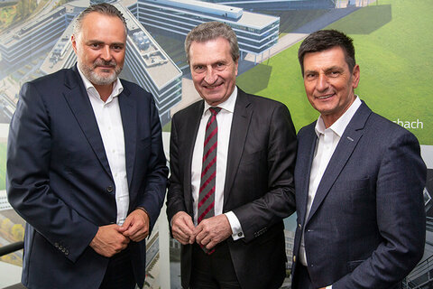 V.l.: Landeshauptmann Hans Peter Doskozil, EU Haushaltskommissar, Landesrat Christian Illedits
