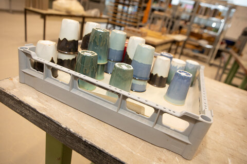 Schaubild von Arbeiten in der CERAMICO-Landesfachschule für Fliese, Keramik und Ofenbau.