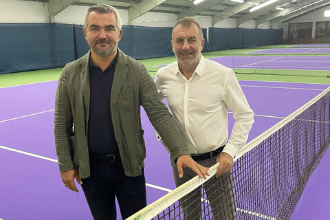 Kräftiger Aufwind für den burgenländischen Tennissport: Landesrat Dorner besichtigte die neue Infrastruktur im Sport Hotel Kurz Oberpullendorf