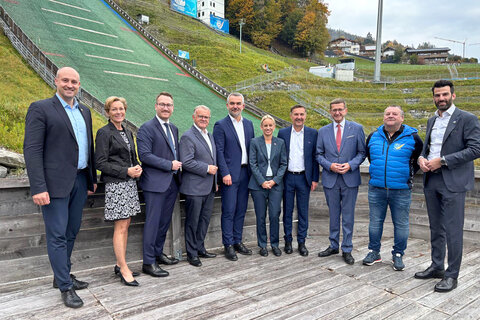 Landesrat Heinrich Dorner bei der Konferenz der Ländersportreferenteinnen und referenten