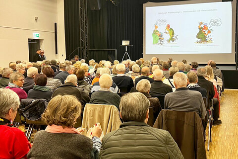 Im Stadtsaal in Güssing fand der Gesundheitstag von Land Burgenland und Landesseniorenbeirat statt.