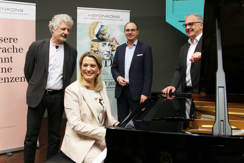 Bildungslandesrätin Daniela Winkler und Direktor Tibor Nemeth informierten gemeinsam mit Geschäftsführer Franz Steindl und FH-GF Georg Pehm über die Umwandlung des Joseph Haydn Konservatoriums in eine Privatuniversität