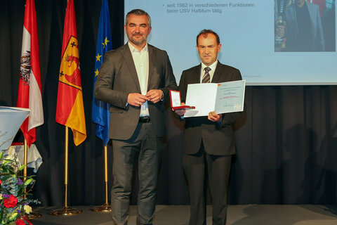 Franz Bründlmayer, Ehrenzeichen in Gold