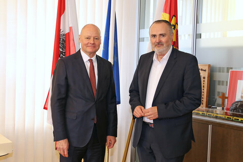 Landeshauptmann Hans Peter Doskozil hieß den Botschafter der Bundesrepublik Deutschland in Österreich, Michael Klor-Berchtold, herzlich willkommen