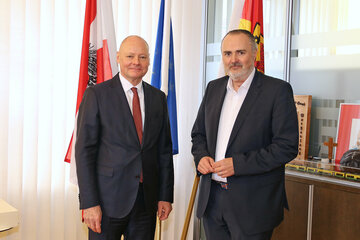 Landeshauptmann Hans Peter Doskozil hieß den Botschafter der Bundesrepublik Deutschland in Österreich, Michael Klor-Berchtold, herzlich willkommen