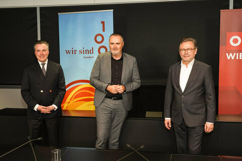 Mag. Werner Herics, Landesdirektor ORF Burgenland, Philharmoniker-Vorstand Daniel Froschauer, Burgenlands Landeshauptmann Hans Peter Doskozil, ORF-Generaldirektor Alexander Wrabetz sowie Regisseur und Produzent Felix Breisach
