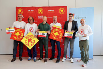 Landesrat Heinrich Dorner mit dem Team von Burgenland Extrem präsentiert den Neusiedler See marathon in Illmitz am 27. September 2026