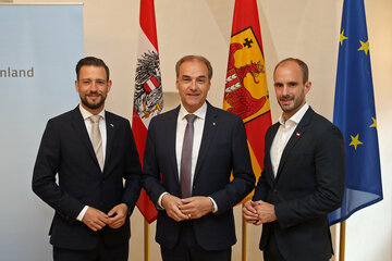 Burgenlands Landesrat Dr. Leonhard Schneemann (Mitte) mit Staatssekretär Florian Tursky, MSc. MBA (r.) und Kärnten Wirtschaftslandesrat Mag. Sebastian Schuschnig (l.).