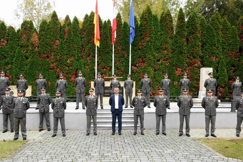 Neue Offiziere und Unteroffiziere wurden offiziell von LR Dorner im Burgenland willkommen geheißen
