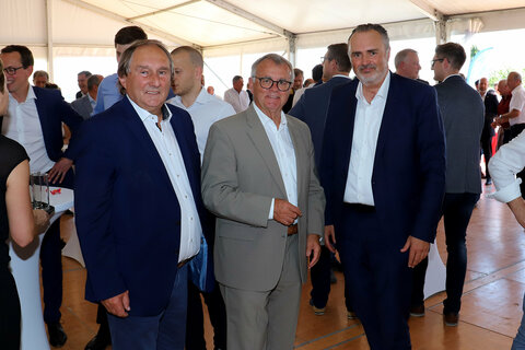 Landeshauptmann Hans Peter Doskozil mit Landeshauptmann a.D. Hans Niessl und Zurndorfs Bürgermeister Werner Friedl