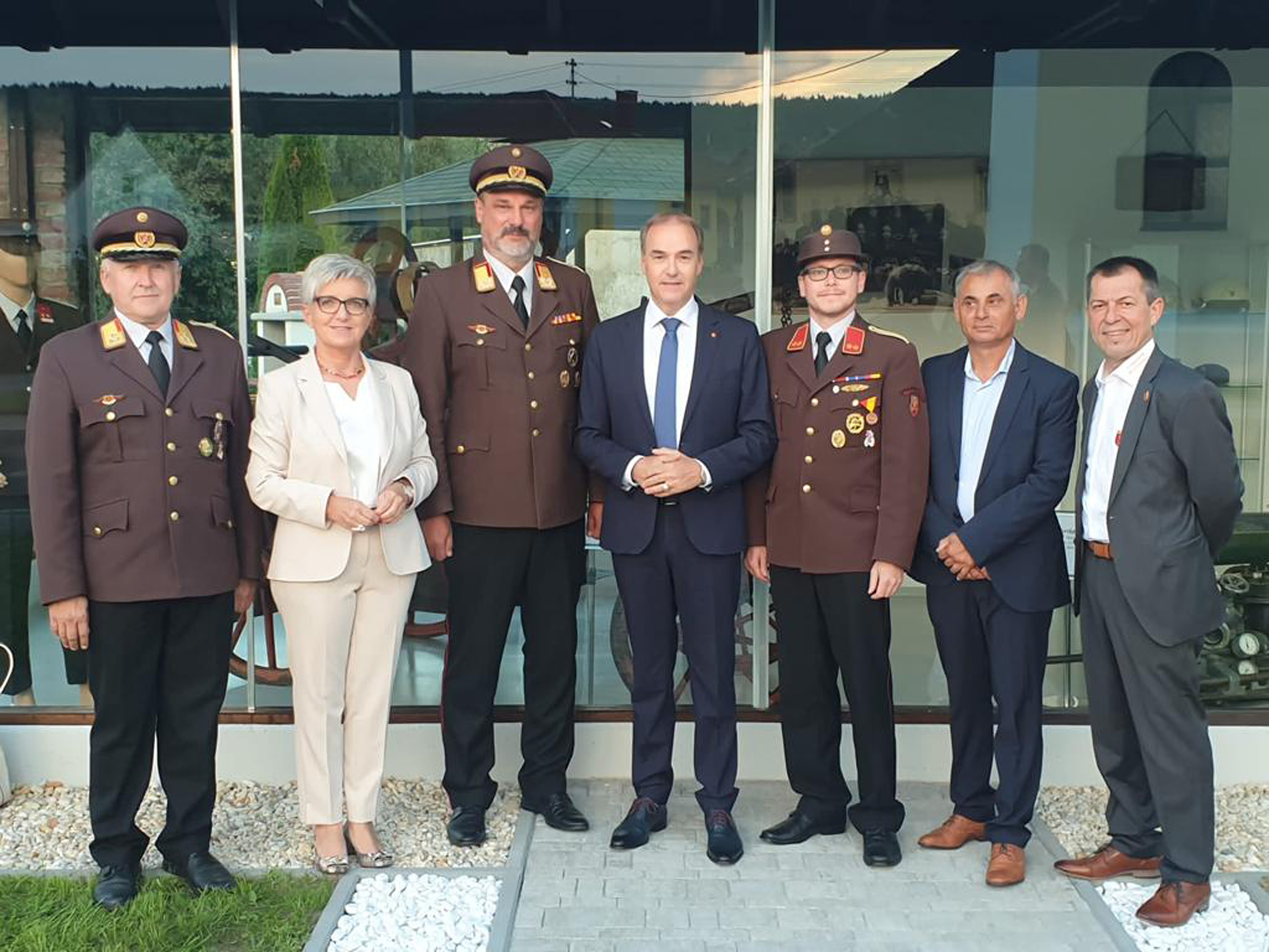 FF Rohrbach an der Teich feiert 100 JahrGründungsjubiläum Land