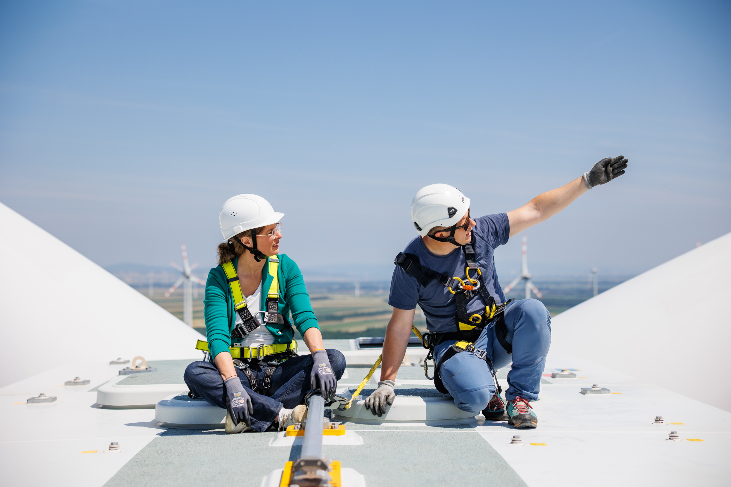 Landeshauptmann-Stellvertreterin Anja Haider-Wallner besuchte den en PÜSPÖK Super-Hybridpark in Nickelsdorf