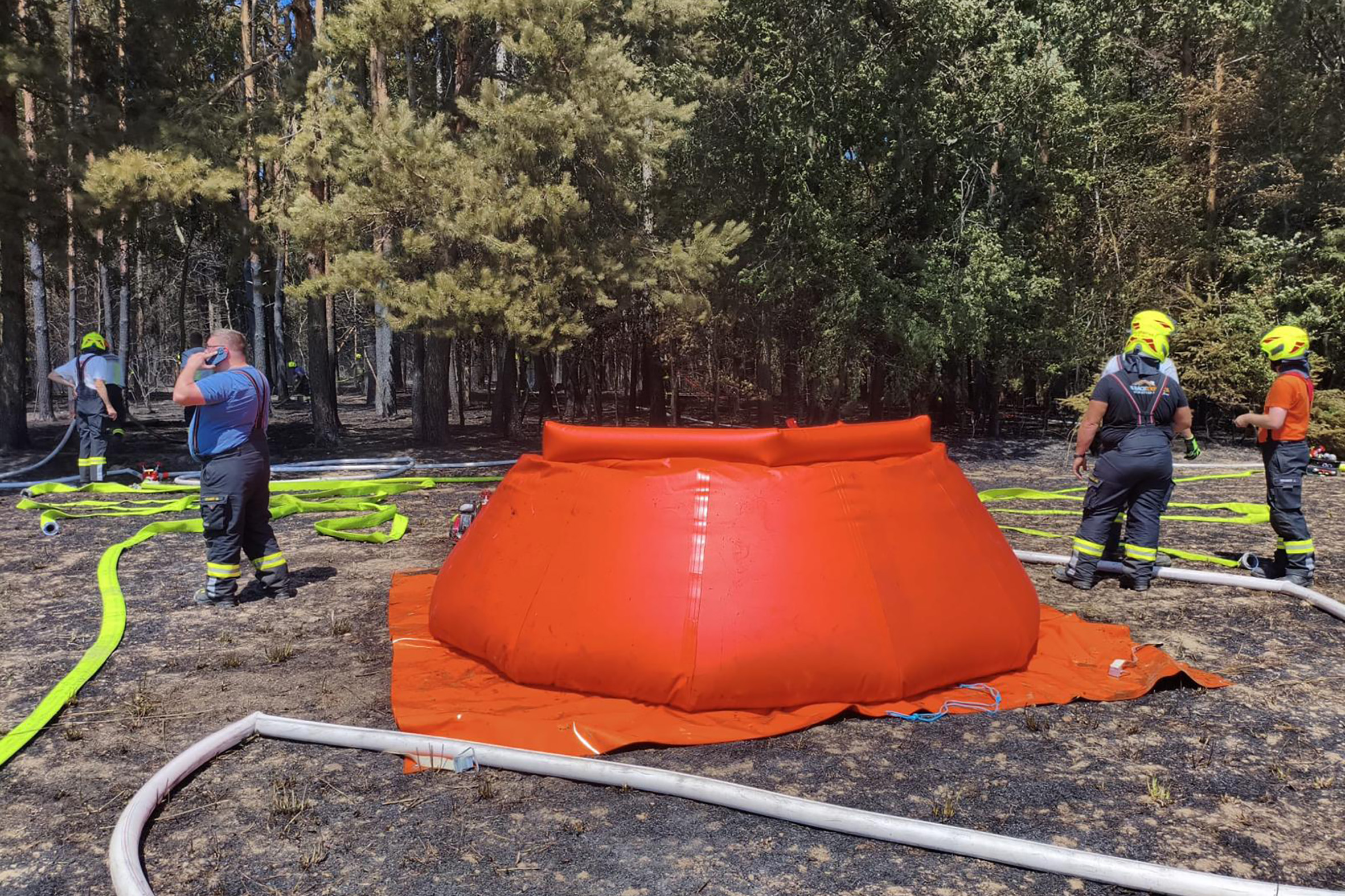 Feuerwehreinsätze wie jener bei einem Waldbrand in Sieggraben forderten von den Feuerwehren rasches und professionelles Handeln.