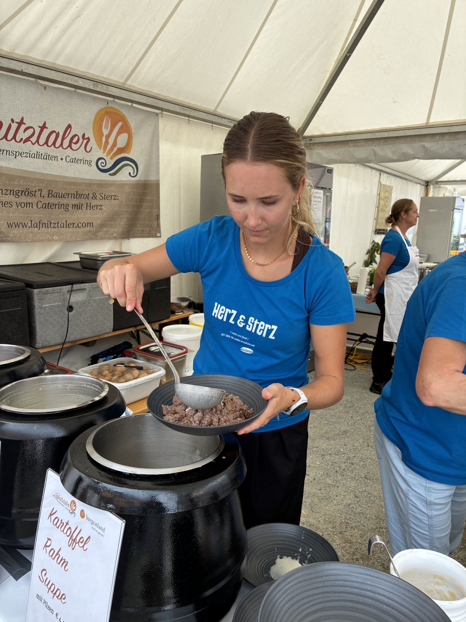 Sterz.Strudel.Sturm.Festival lockte zahlreiche Gäste nach Purbach und auf Schloss Tabor